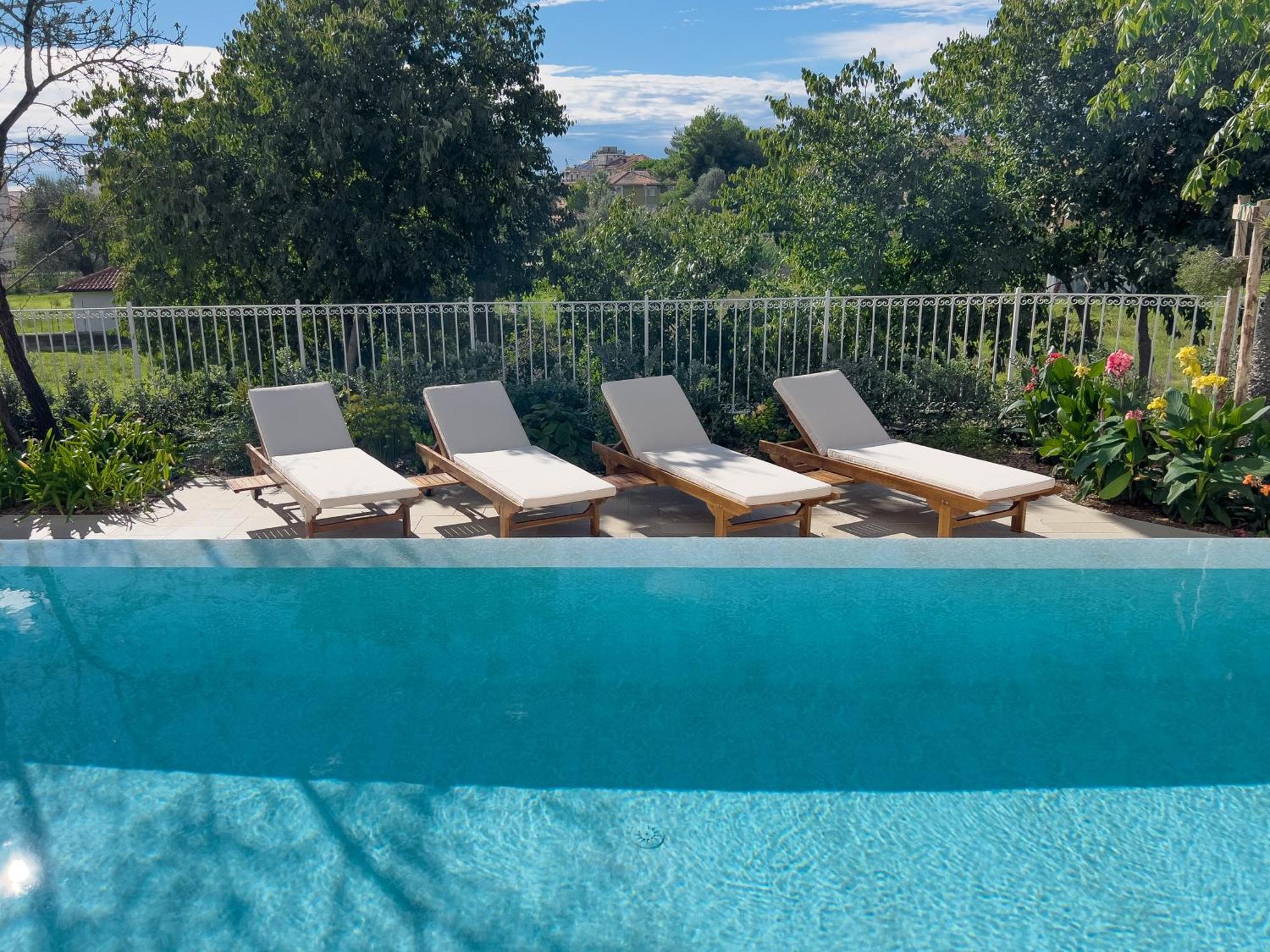 Villa La Rodina Diano Marina Exterior photo